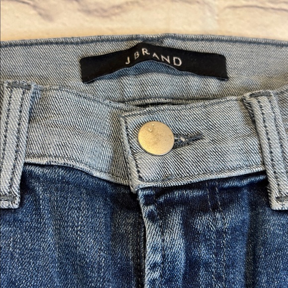 J Brand Maria Jean in Star Blue Wash - Picture 2 of 15